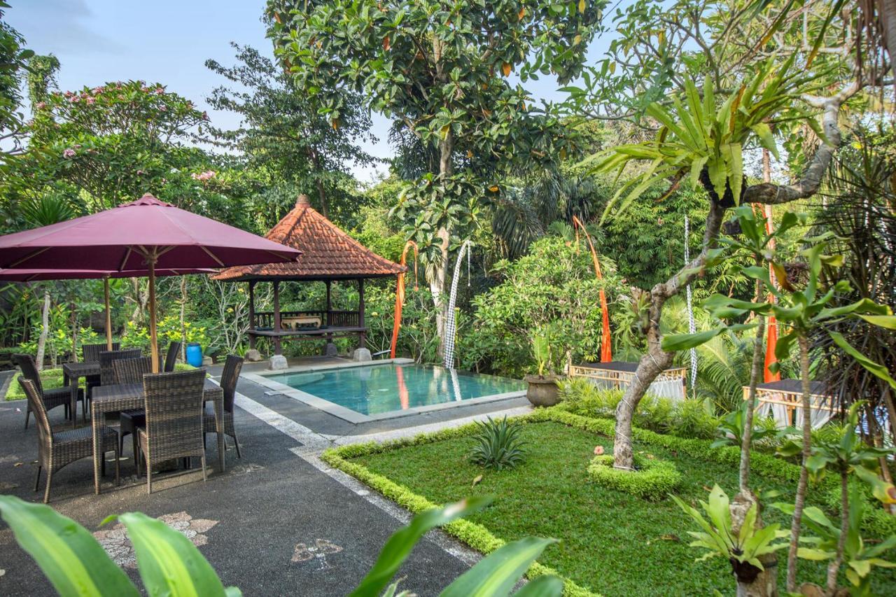 Alas Petulu And Ubud (Bali)