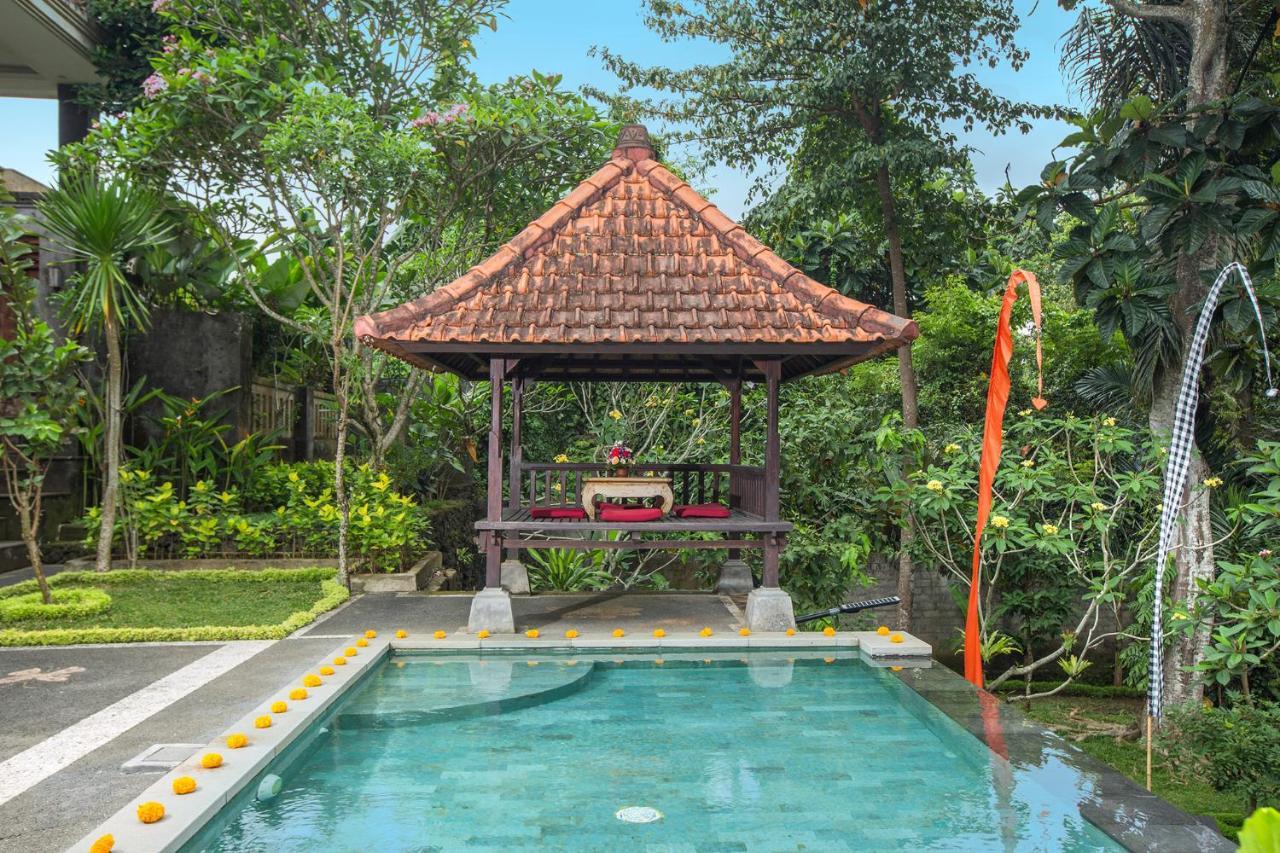Alas Petulu And Ubud (Bali)