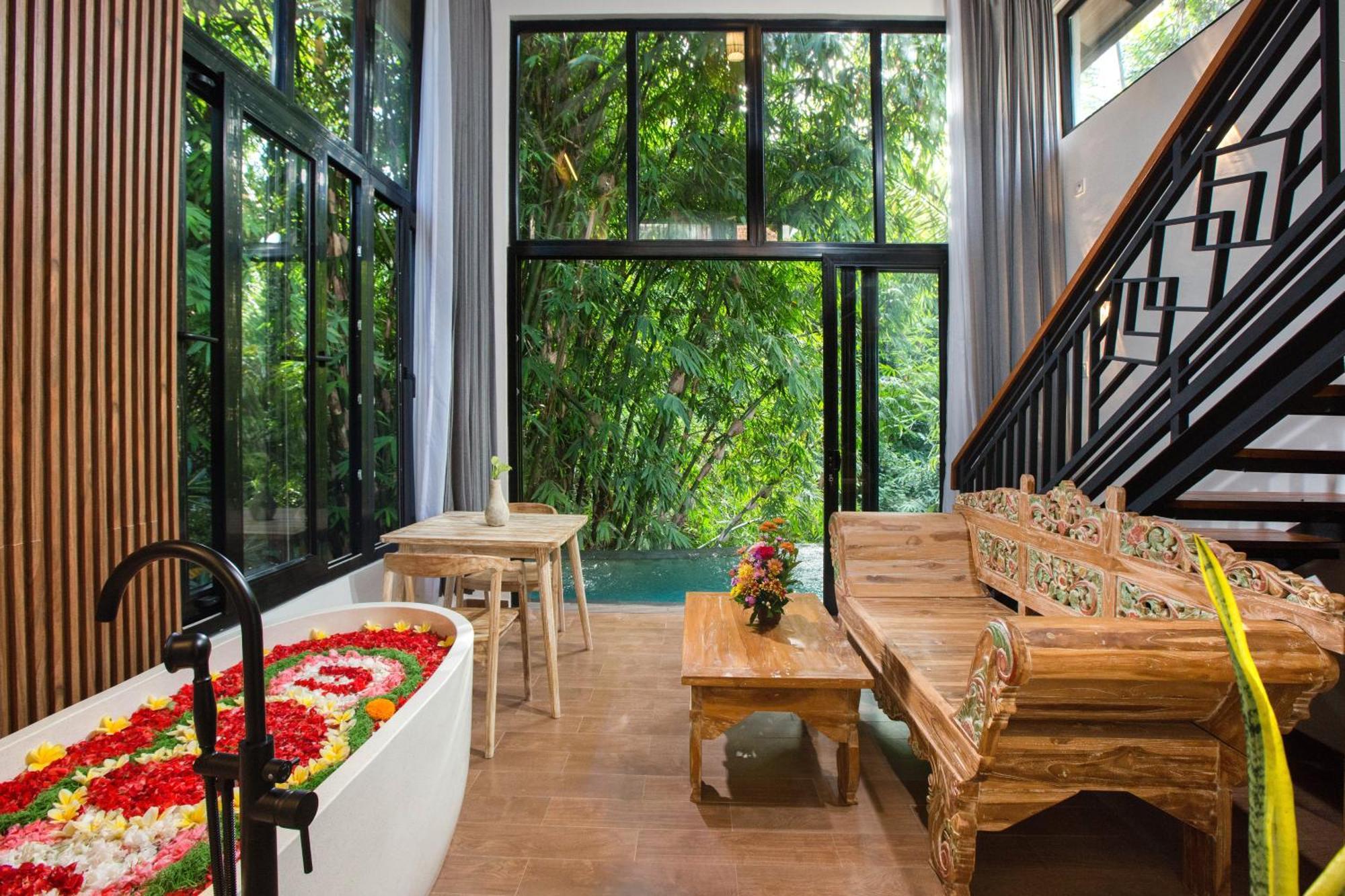 Vakantiepark Alas Petulu And 4*